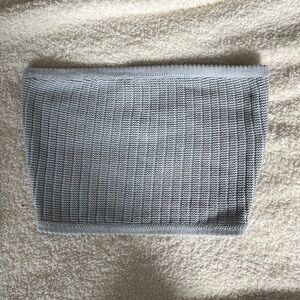 Blue knit tube top
